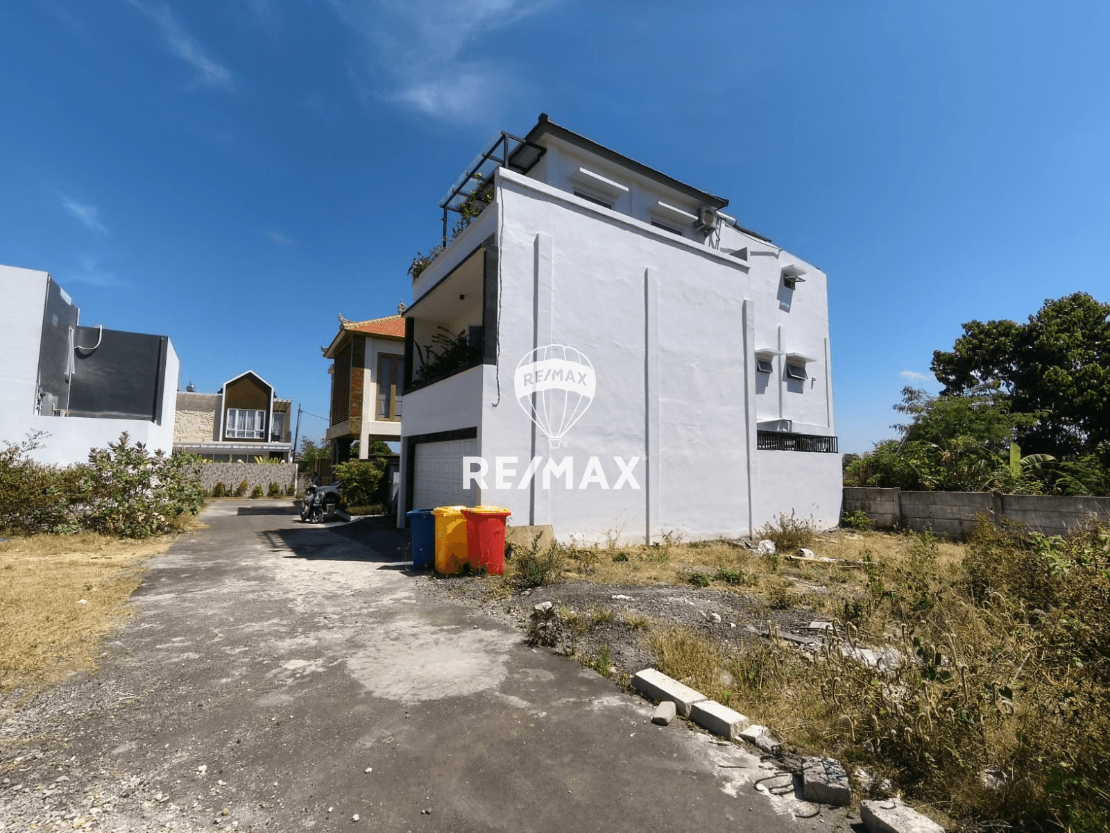 Dijual Vila Area Dharmawangsa Selatan Pandawa
